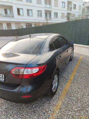 Μεταχειρισμένα Αυτοκίνητα: Renault Fluence: 1.5 l. | 2011 έ. | 260000 km. Λιμουζίνα