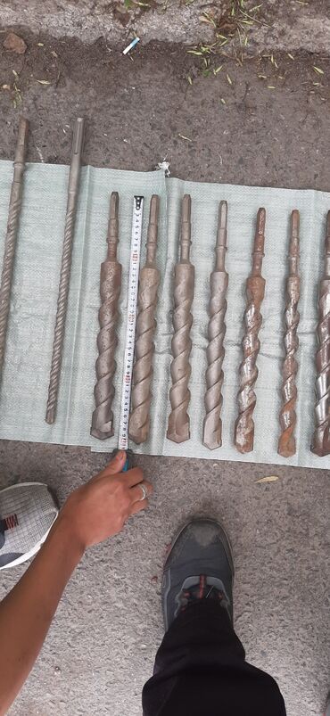 Сверла: Буры, новые заводские отличного качества, на наконечниках имеются at lalafo.kg — 4 Сверла: Буры, новые заводские отличного качества, на наконечниках имеются — 4