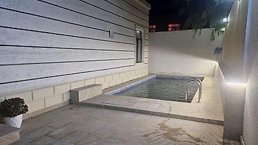 Uzunmüddətli kirayə evlər: AYLIQ KİRALIQ AİLƏVİ MODERN HƏYƏT EVİ - Plan: Geniş zal və mətbəx — 19