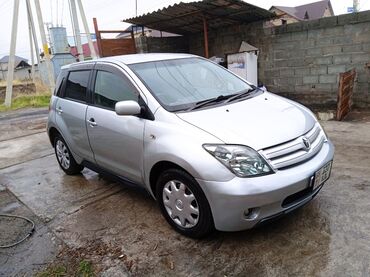 tayota rav: Toyota ist: 2003 г., 1.3 л, Автомат, Бензин, Универсал