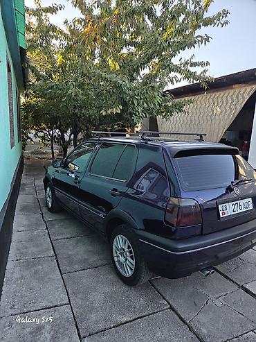mazda proteg: Volkswagen Golf: 1995 г., Кол менен иштөөчү, Бензин, Хетчбек — 4
