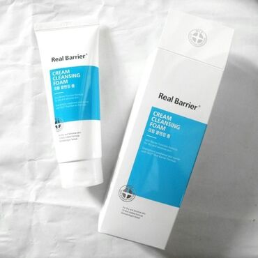 Косметика: •Real Barrier Cream Cleansing Foam- мягкая пенка, в составе с