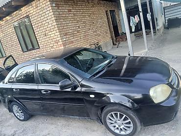 мата секыл: Chevrolet Lacetti: 2010 г., 1.6 л, Кол менен иштөөчү, Бензин, Седан — 4