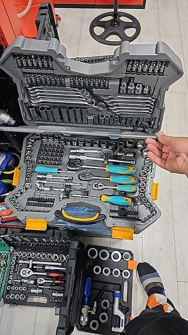 Açar dəstləri: “Evdə, ustaxanada, işdə — lazım olan hər şey bir çantada 🔧 qiymet 40 — 3