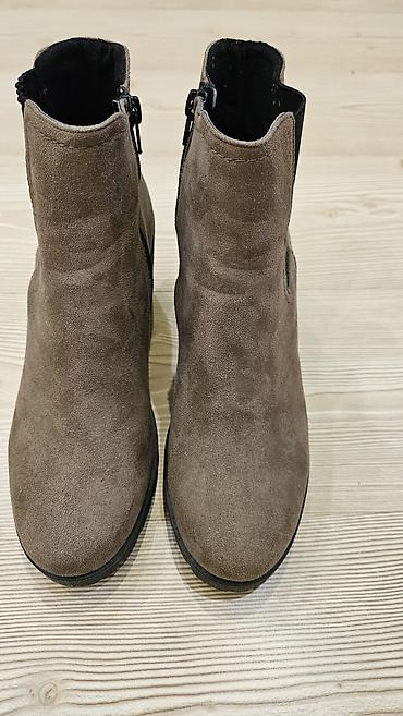 skechers lakovane patike: Ženske gležnjače sa blok petom br 40 nove - Materijal: brušena — 1
