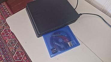 xbox series controller: PlayStation 4 Slim (черная) Комплектация: - Консоль PS4 Slim - 2 — 4