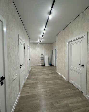 Продажа квартир: 5 и более комнат, 200 м², Дизайнерский ремонт at lalafo.kg — 17 Продажа квартир: 5 и более комнат, 200 м², Дизайнерский ремонт — 17