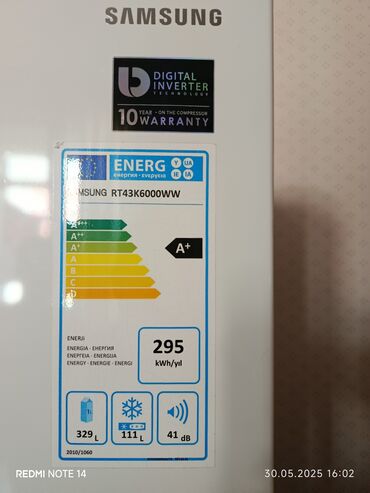 metbex soyuduculari: Samsung soyuducu. 1200 manata alınıb. alt tərəfi də buzlayir. başqa