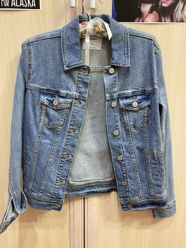 Kabrolar: Bir paket məhsul: 1) Telefon qabları (4 ədəd): - Qırmızı, diaqonal — 7