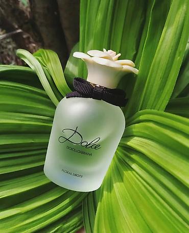туалет вода: Туалетная вода Dolce & Gabbana Dolce Floral Drops. Мама — 1