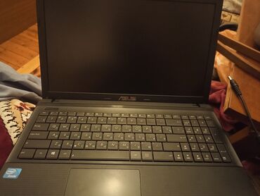 asus p526: ASUS