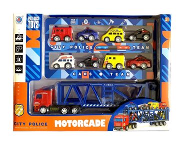 деревянные машинки: Автовоз с машинками В набор входят машинки с инерционным механизмом