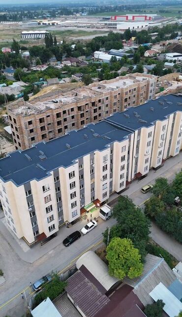 2х ком квартира продаю: 2 бөлмө, 59 кв. м, Элитка, 3 кабат, Евроремонт