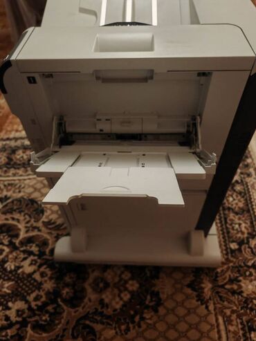 Printerlər: HP Color LaserJet CP5525 rəngli lazer printeri Tam işlək — 5