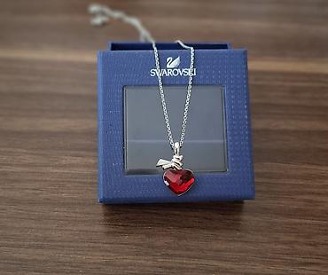 boyun bagi: Swarovski kolyeler – ürək motivli asqılar 1) Gümüşü rəngdə zəncir + — 2