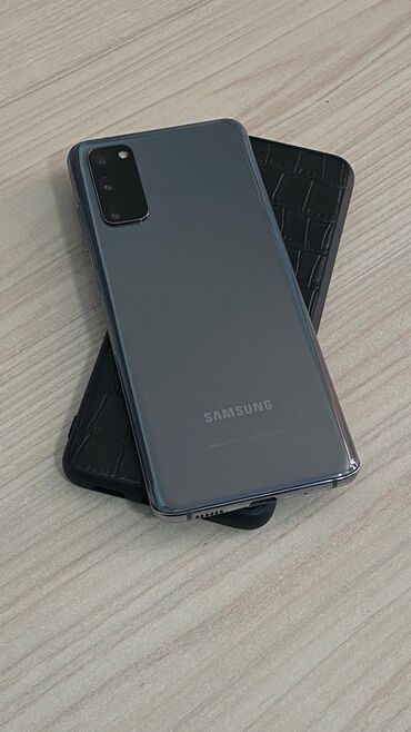 телефон нот 5: Samsung Galaxy S20, Б/у, 128 ГБ, цвет - Серый, 1 SIM