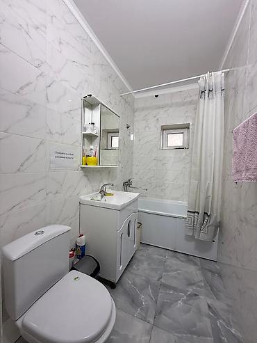 Продажа коттеджей и домов: Продаётся двухэтажный дом с цокольным этажом в селе Орто-Сай — 6