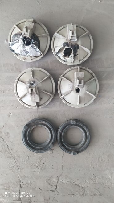 Другие автозапчасти: ПРОДАЮ это не разбор есть только то что на фото Тоета Эстима Тойоту — 19