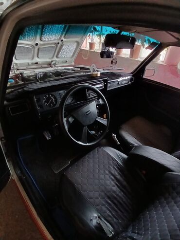 VAZ (LADA): VAZ (LADA) 2107: 1.6 l | 2005 il 3300 km Sedan — 9