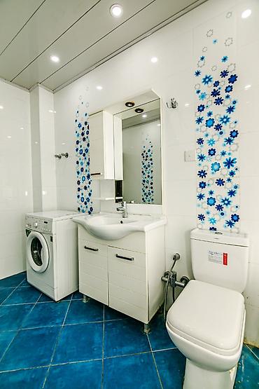 Günlük kirayə mənzillər: 2 otaqlı — 1