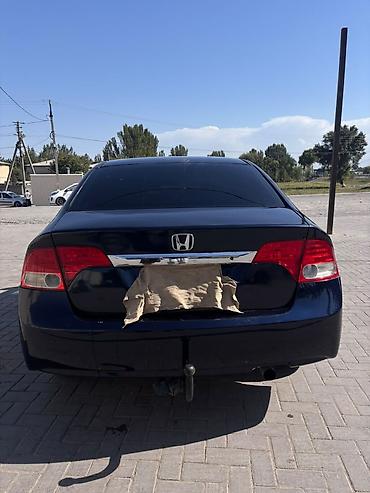 салон на гольф 4: Honda Civic: 2010 г., 1.8 л, Автомат, Бензин, Седан — 6
