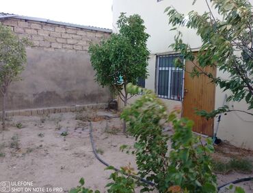 Həyət evləri və villaların satışı: 3 otaqlı, 78 kv. m, Orta təmir — 4