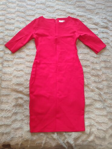 вечернее красное платье: Вечернее платье, С рукавами, M (EU 38), L (EU 40)