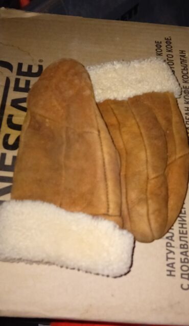кожаные перчатки мужские: Натуральный коженный перчатки
Платная доставка есть