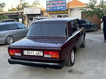 VAZ (LADA): VAZ 2107 sedan - Kuzov: klassik 4 qapılı sedan, tünd albalı/bordo — 4