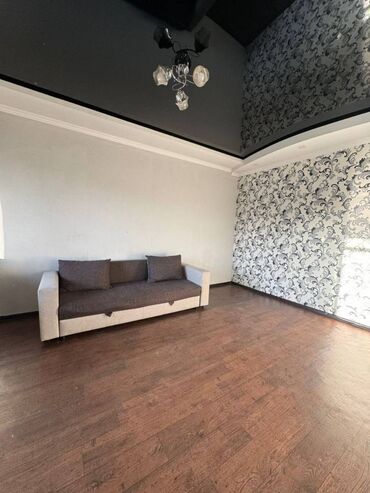 Долгосрочная аренда домов: 1 комната, 35 м², 105 серия, 4 этаж, Евроремонт