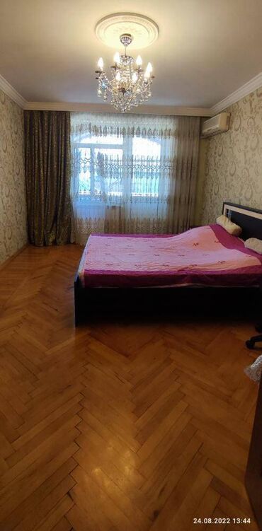 Uzunmüddətli kirayə mənzillər: Gənclik metrosununa Gənçlik mola yaxın 6 mertebeli binanın 5-ci — 8