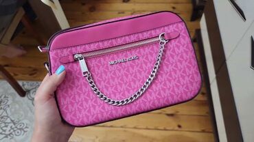 Çantalar: Michael Kors, Yeni