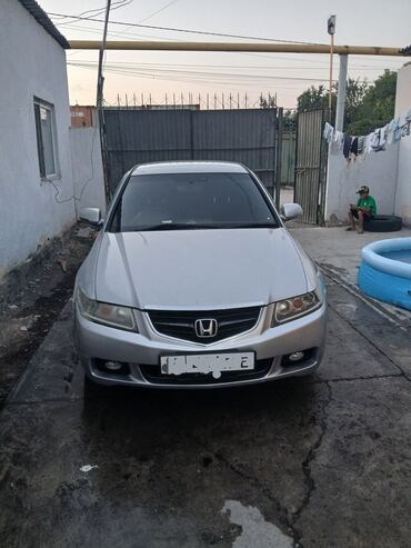 авто машина сатылат: Honda Accord: 2003 г., 2 л, Автоматтык, Бензин, Седан