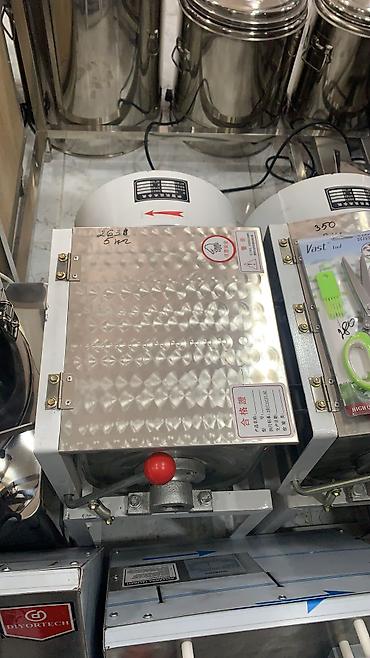 Тестомесильные аппараты: Тестомесы промышленные для кафе — 5