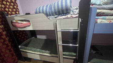 двухъярусная детская кроватка: Двухъярусная кровать, Б/у