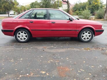 Audi: Audi 80: 1992 г., 2 л, Механика, Бензин, Седан