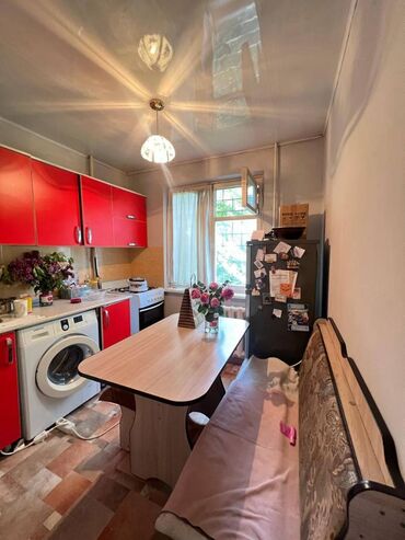 юг 2 квартира: 2 комнаты, 43 м², 104 серия, 2 этаж, Евроремонт