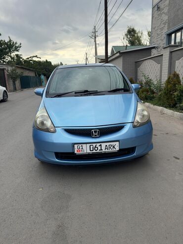 Honda: Honda Fit: 2002 г., 1.3 л, Вариатор, Бензин