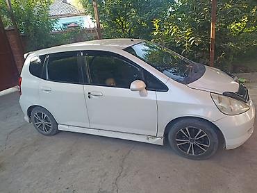 Транспорт: Honda Fit: 2002 г., 1.3 л, Автомат, Хэтчбэк — 3