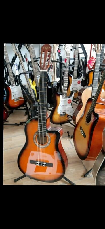 real gitara: Gitaralar ve diger aletlerl🪕🪕🪕 ☑☑☑ DEPO QIYMETi ile Keyfiyyet