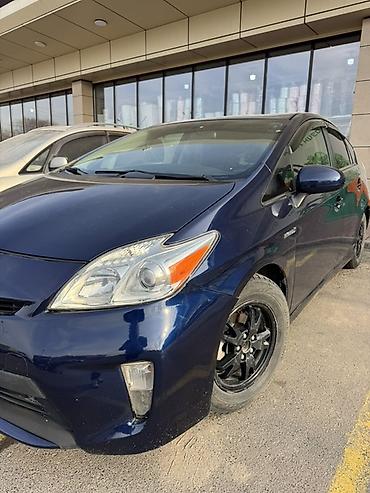 Toyota: Toyota Prius: 2015 г., 1.8 л, Вариатор, Гибрид, Хэтчбэк — 10