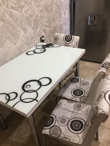 metbex stol ve stullari: Mətbəx üçün, İşlənmiş, Açılan, Dördbucaq masa, 4 stul