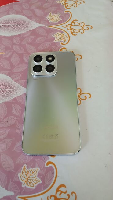 телефон fly ezzy 3: Honor X8b, 128 ГБ, цвет - Бежевый, Сенсорный, Отпечаток пальца, Face ID