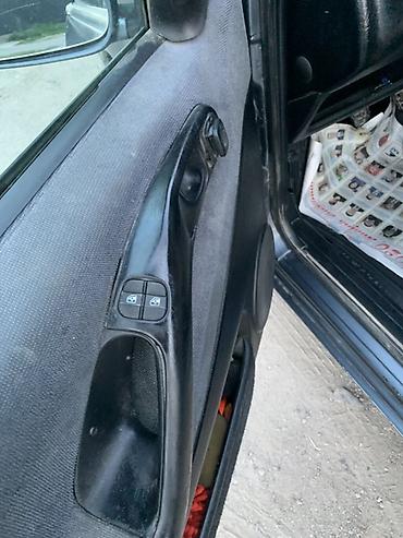 Унаа: Volkswagen Passat: 1995 г., 1.8 л, Кол менен иштөөчү, Бензин, Универсал — 7