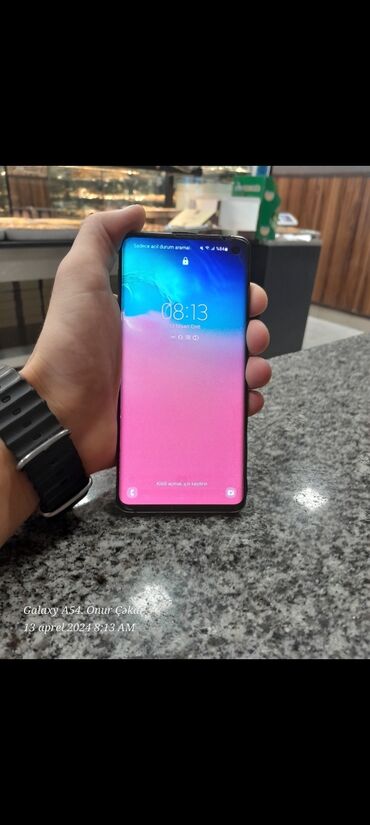 samsung s10 ekran: Samsung Galaxy S10, 128 ГБ, цвет - Черный, Отпечаток пальца, Две SIM карты, Face ID