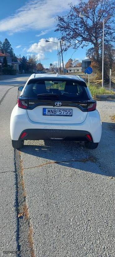 Toyota: Toyota Yaris: 1.5 l. | 2022 έ. Χάτσμπακ at lalafo.gr — 7 Toyota: Toyota Yaris: 1.5 l. | 2022 έ. Χάτσμπακ — 7