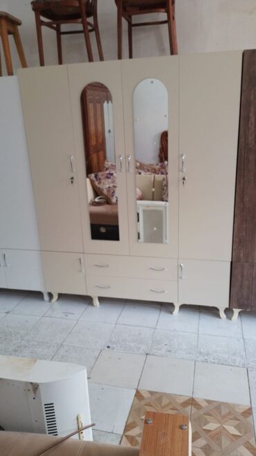 Dolablar: 100azn başlayan qiymətlər 1 qapi 45eni45derin 190 hündür 2qapi -da lalafo.az — 18 Dolablar: 100azn başlayan qiymətlər 1 qapi 45eni45derin 190 hündür 2qapi — 18