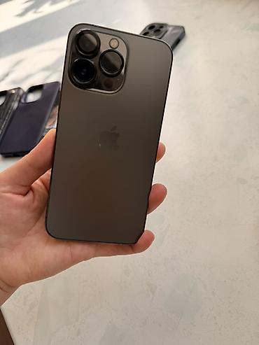 IPhone 13 Pro, цвет графит - Экран 6.1" Super Retina XDR (OLED)