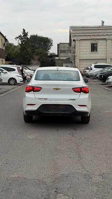 шевролет equinox: Chevrolet Onix: 2020 г., 1 л, Автомат, Бензин, Седан — 5
