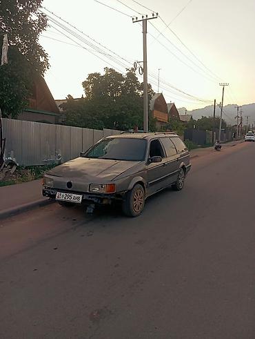 митсубиши спес стар: Volkswagen Passat Variant: 1990 г., Универсал — 2